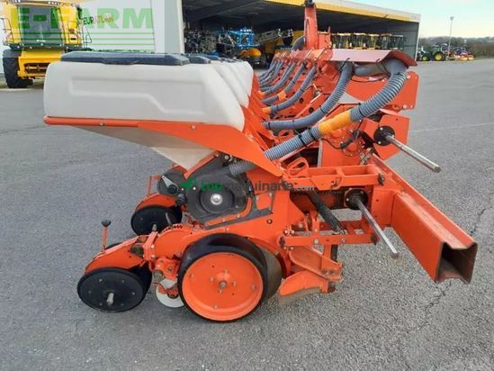 Sembradora monograno mecanica - Kuhn - maxima2