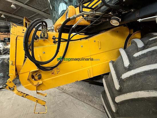 Cosechadora de Cereal - New Holland - CSX7070