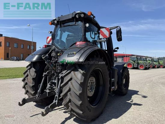 Tractor agrícola - Valtra - q305