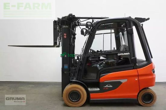 Elevadora - Linde - e 30 ion 1252