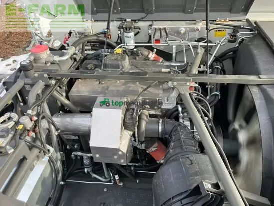 Cosechadora de Cereal - Claas - trion 740 tt mit v 770