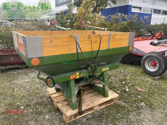 Esparcidor - Amazone - fertilizer spreader