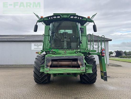 Cosechadora de Cereal - John Deere - s690