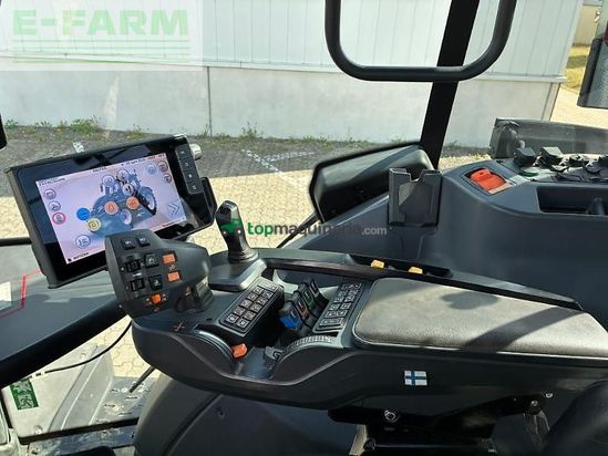 Tractor agrícola - Valtra - q305
