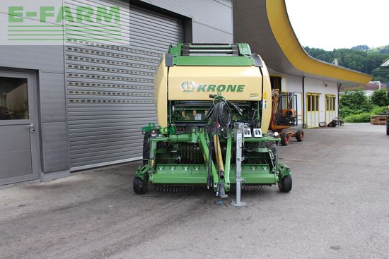 Empacadora gigant - Krone - comprima v 150 xc plus