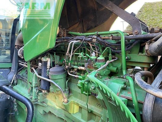 Tractor agrícola - John Deere - 8320