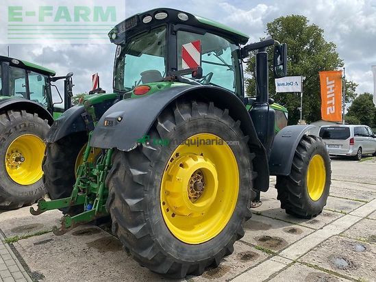 Tractor agrícola - John Deere - 6215r autopowr frontzapfwelle