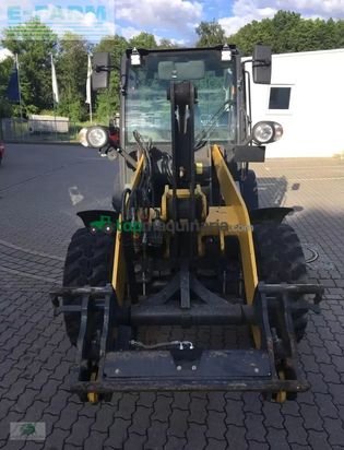 Minicargadora - New Holland - w50c
