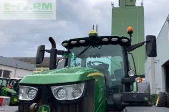 Tractor agrícola - John Deere - 6215R