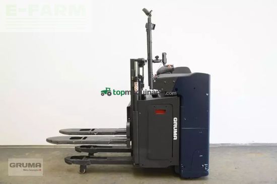 Elevadora - Linde - d 12 sf 1164