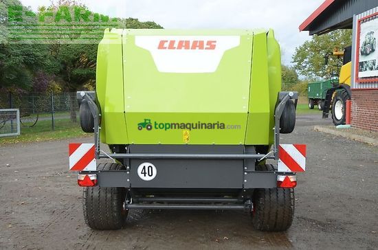 Empacadora gigant - Claas - rollant 520 rc
