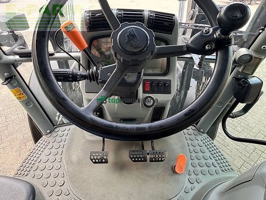 Tractor agrícola - Lamborghini - r6. 135 // deutz-fahr ttv 420