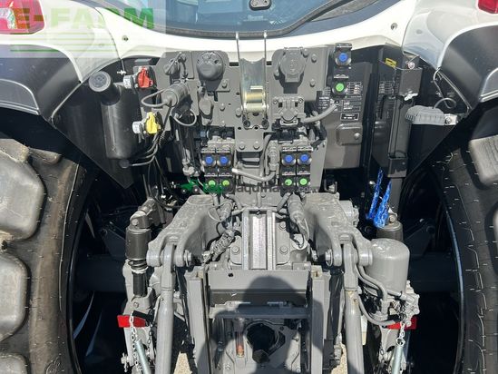 Tractor agrícola - Valtra - g135