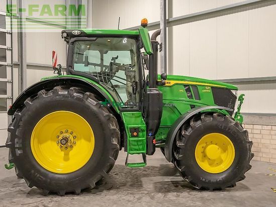 Tractor agrícola - John Deere - 6r215