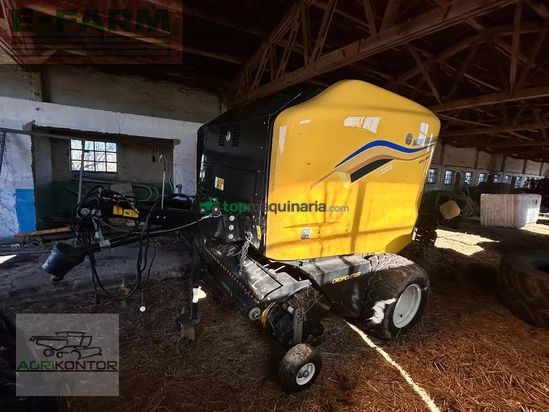 Empacadora gigant - New Holland - br 6090 / roll-bar 125