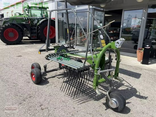 Rastrillo - Fendt - former 391 dn
