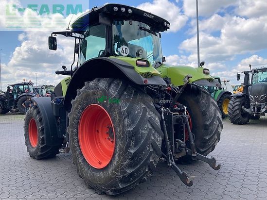 Tractor agrícola - Claas - axion 810 cmatic