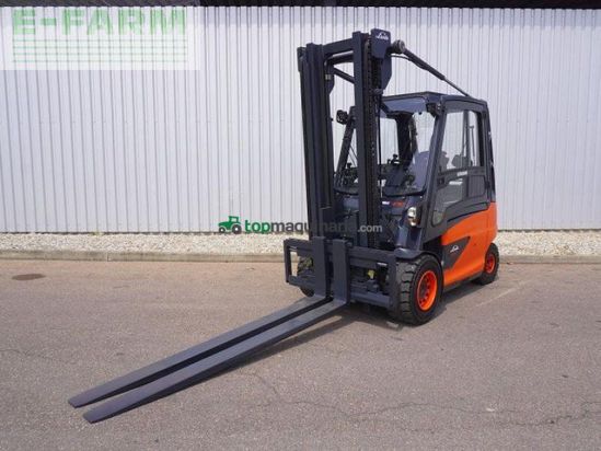 Elevadora - Linde - e 50/600 hl 388