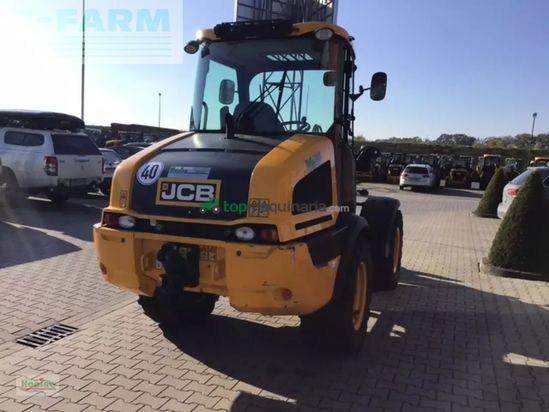 Minicargadora - JCB - tm220