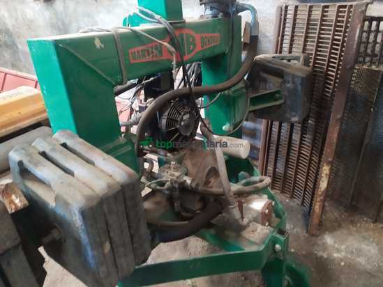 Vibrador frontal articulado