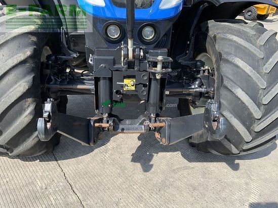 Tractor agrícola - New Holland - t7.260 tractor (st23278)