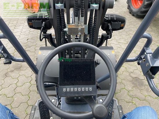 Minicargadora - Toyo - ku 826 bügel schwarz
