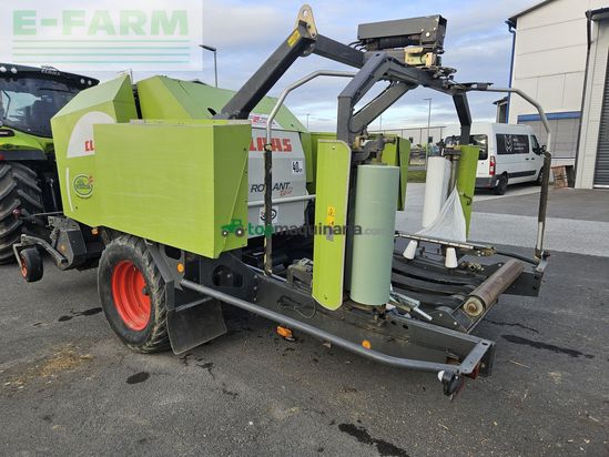 Empacadora gigant - Claas - rollant 355 rc uniwrap