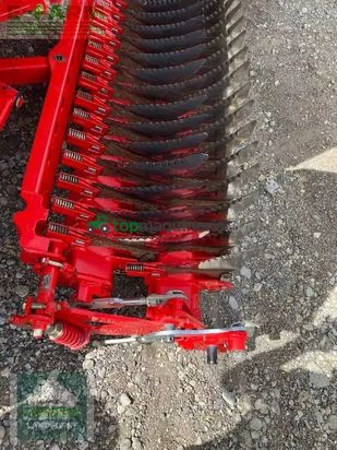 Remolqu agrícola - Pöttinger - euroboss 330 t