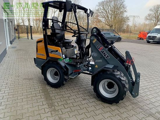 Minicargadora - Giant - g2200 hd+