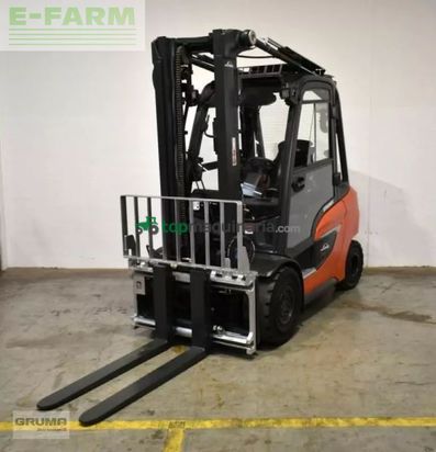 Elevadora - Linde - h 35 d 1202-01