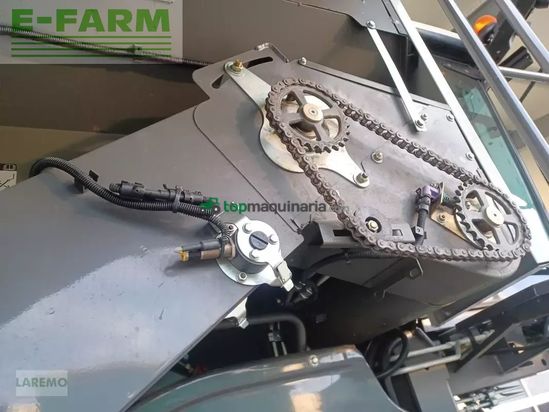 Cosechadora de Cereal - Claas - lexion 6900 terratrac + vario v 930