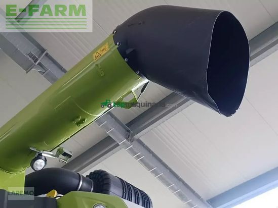 Cosechadora de Cereal - Claas - lexion 6900 terratrac + vario v 930