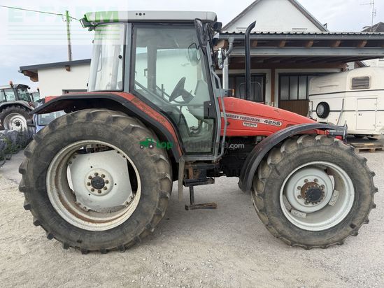 Tractor agrícola - Massey Ferguson - 4255-4 kl