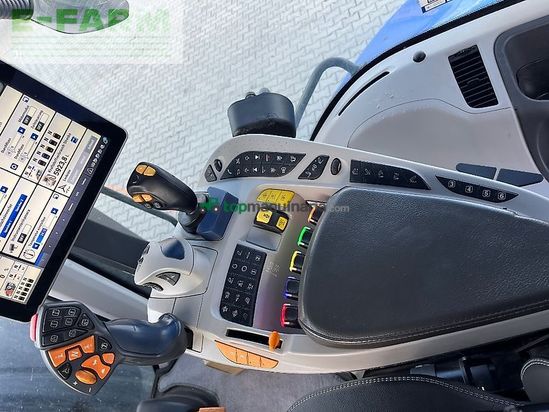 Tractor agrícola - New Holland - t 8.435 uc