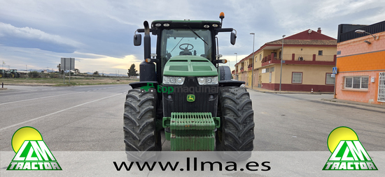 Tractor agrícola - John Deere - 8260R
