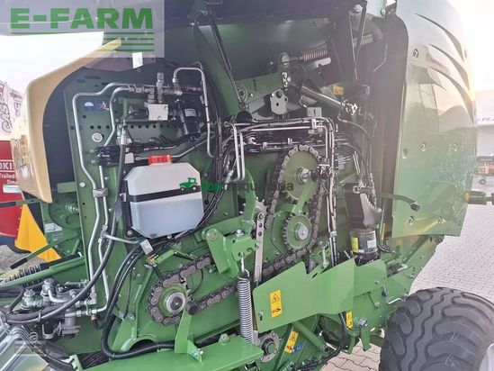 Empacadora gigant - Krone - comprima v 150 xc plus 17 messer