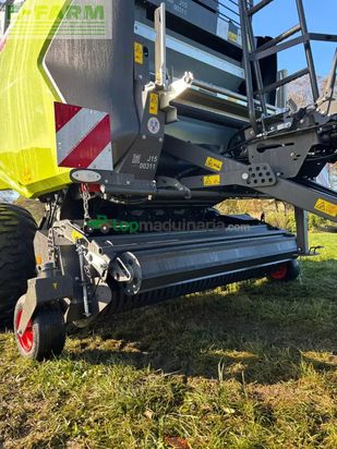 Empacadora gigant - Claas - variant 585 rc