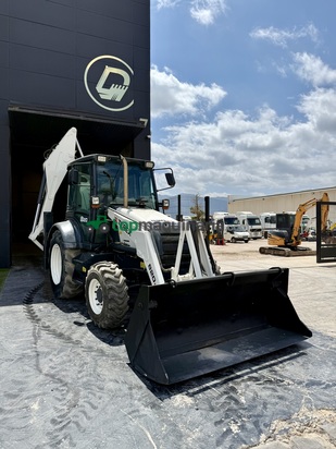 Retro Mixta Terex  820