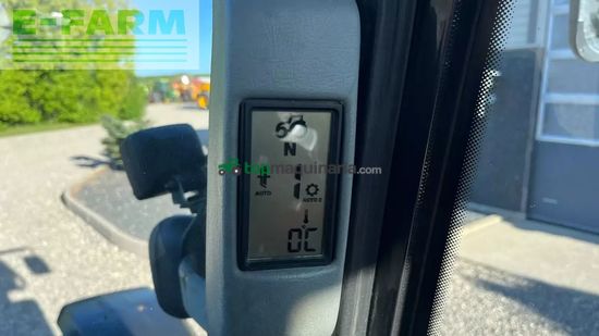 Tractor agrícola - Valtra - t130 med 3.5ton frontlift