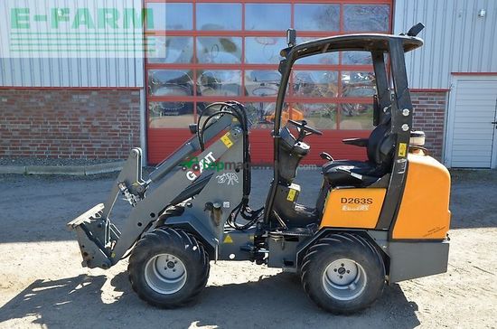 Minicargadora - Giant - d 263 s hl