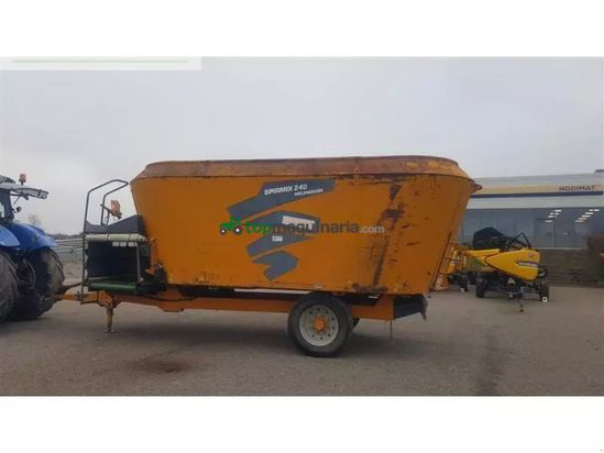 Remolqu esparcidor - Lucas - spirmix240