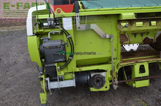 Cosechadora de Cereal - Claas - pick up 300 pro t