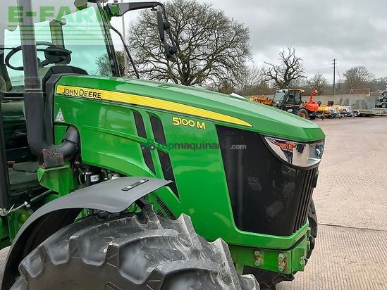 Tractor agrícola - John Deere - 5100m tractor (st25722)
