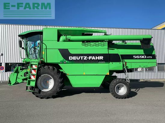 Cosechadora de Cereal - Deutz-Fahr - 5690 hts