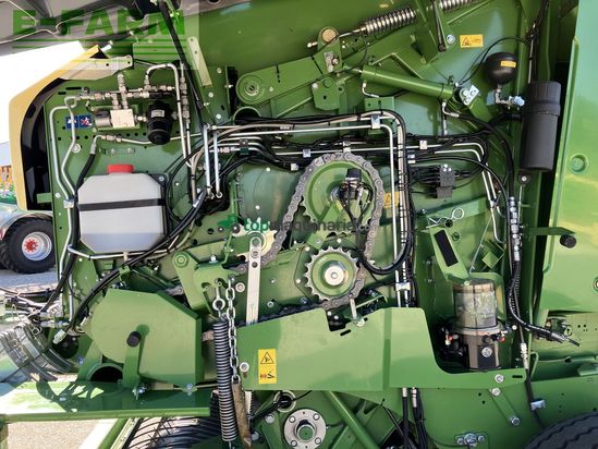 Empacadora gigant - Krone - comprima v 150 xc plus