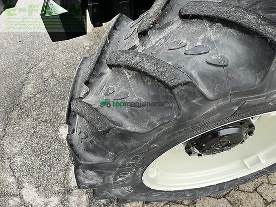 Tractor agrícola - New Holland - td 5.95 m. læsser