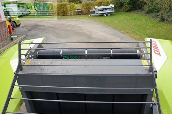 Empacadora gigant - Claas - variant 585 rc pro