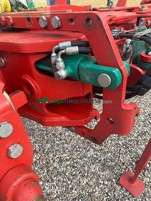 Arado - Kverneland - eg100 300/28-5 furet
