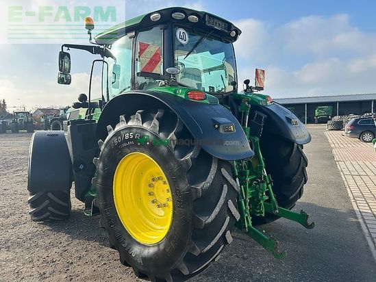 Tractor agrícola - John Deere - 6215r