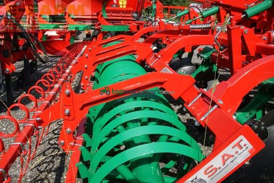 Cultivador - Agro-Masz - runnner 40 h-aktion-mulchgrubber-neu